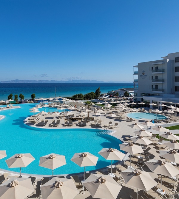 8-new-pool-panoramic-203